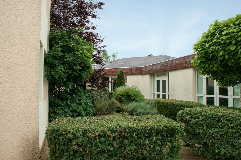 Ibis Rambouillet Hotell Eksteriør bilde