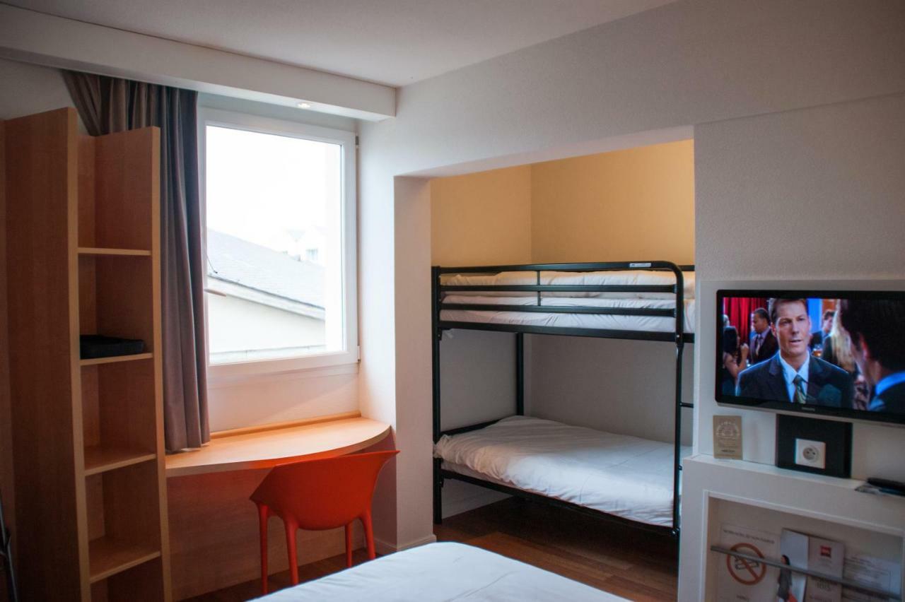 Ibis Rambouillet Hotell Eksteriør bilde